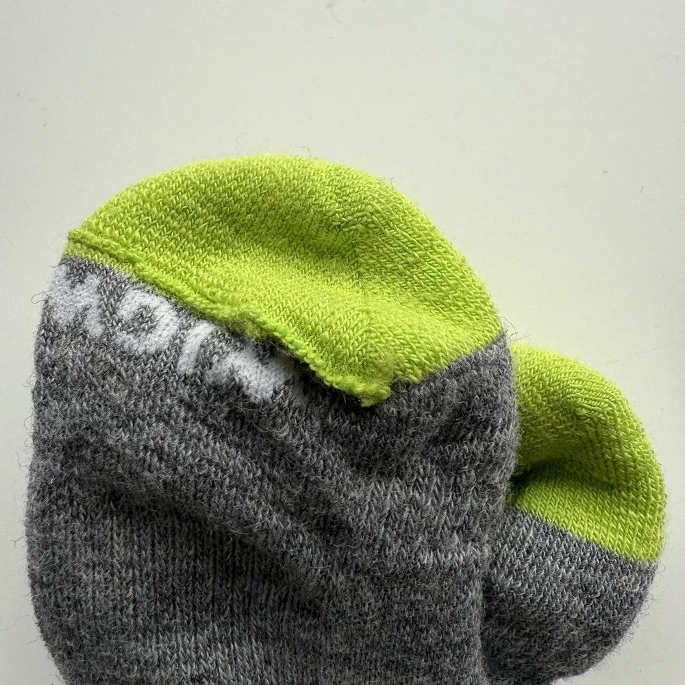 Lot 2 WIGWAM Snow Junkie SynchroKnit Wool Over Calf Sock Medium M 5-9.5 W‎ 6-10